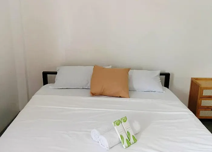 Veronica Palms Appartement Pooc