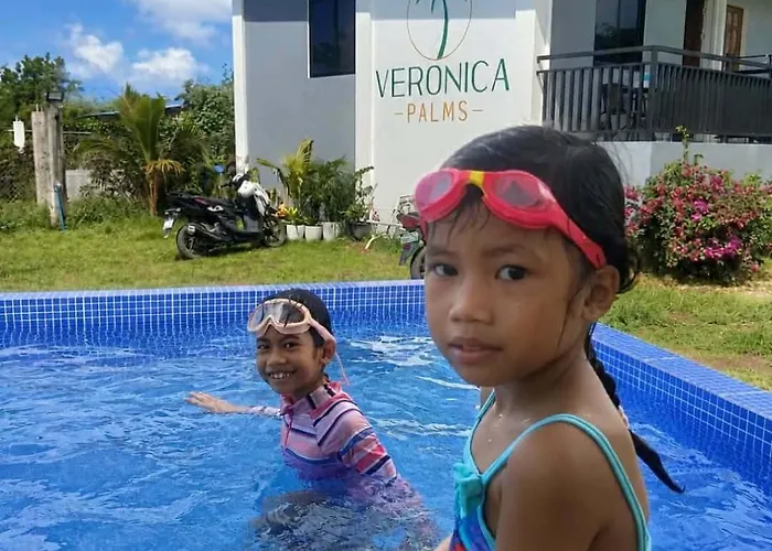 Veronica Palms